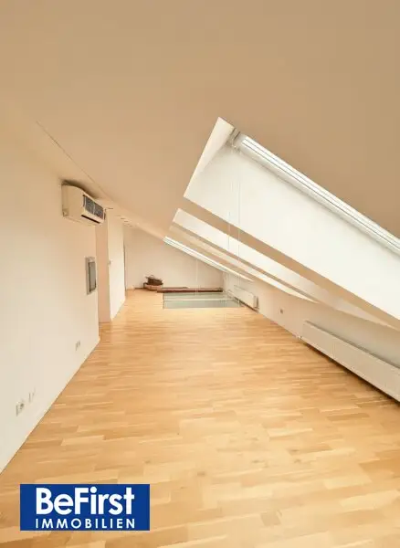 Einzigartige Gelegenheit: Traumhaftes Mehrfamilienhaus in eleganter Lage von Gersthof