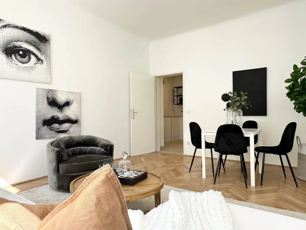 2-Zimmer-Altbau mit Stil – frisch renoviert & bezugsfertig