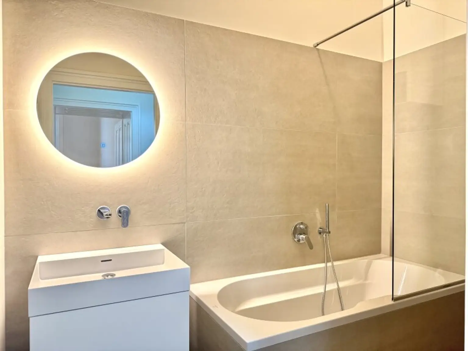 Klassischer Charme und moderne Eleganz: Traumhafte Altbauwohnung in Bestlage des 3. Bezirks!