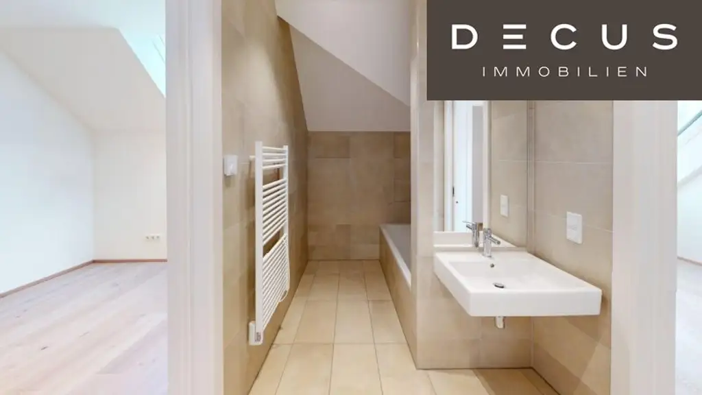RESIDIEREN AM STADTPARK | ELEGANTE DACHGESCHOSSWOHNUNG | RUHIGE HOFSEITIGE 12 m2 TERRASSE | 4 ZIMMER | 2 BÄDER