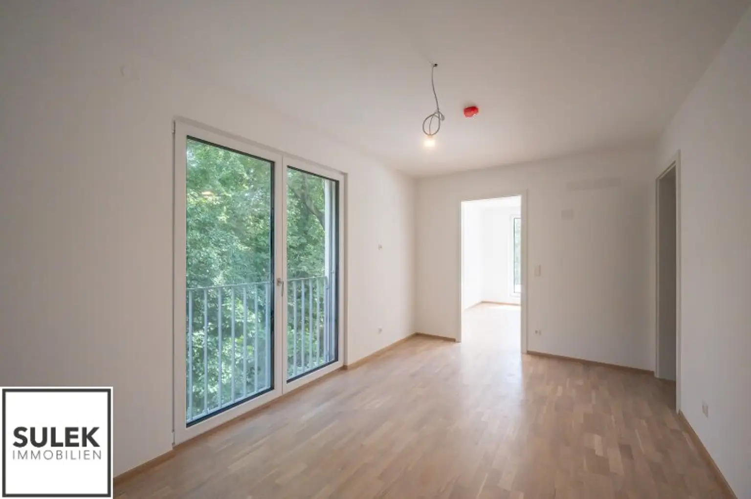 Exklusiv Wohnen in Grünruhelage: großzügige 2 Zimmer Erstbezugswohnung mit südseitiger 30m2 Terrasse – jetzt vormerken & 9/25 einziehen!