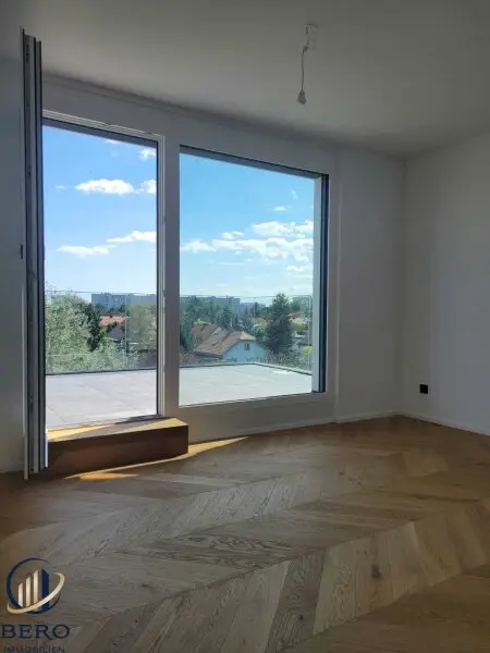 4 Zimmer-Penthouse mit 5 großen Terrassen in familienfreundlicher & naturnaher Umgebung