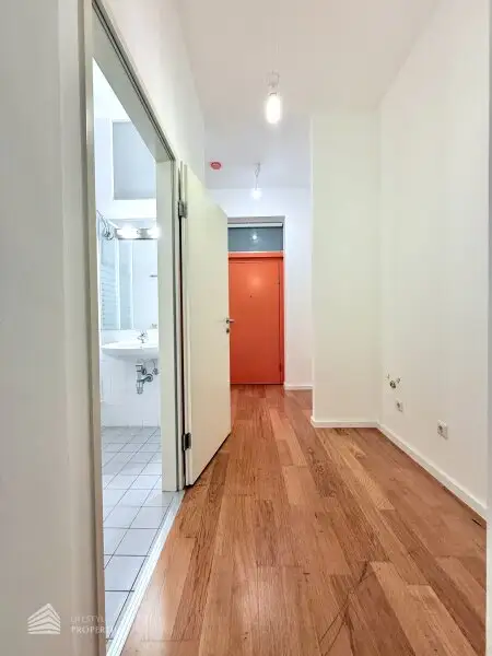 Helle 3 - Zimmer Wohnung, unbefristet, Nähe Theresianum