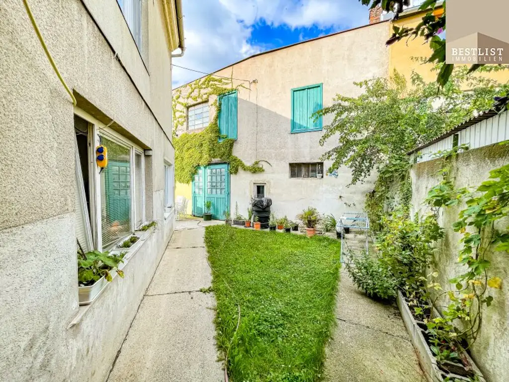 Zinshaus in Baden: 346 m², gepflegt, top Rendite für 550.000 €!