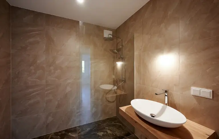 EHK-100-Top-19-20251