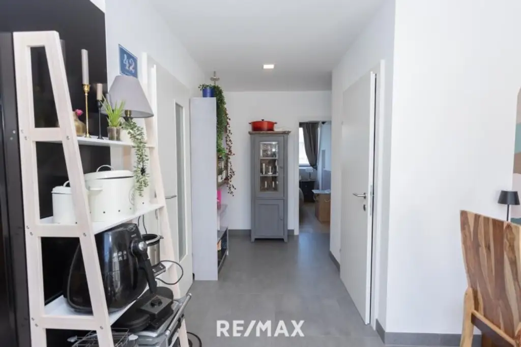 Herrliche DG-Maisonette mit 2 Hof-Terrassen bei der Volksoper, Währinger Straße