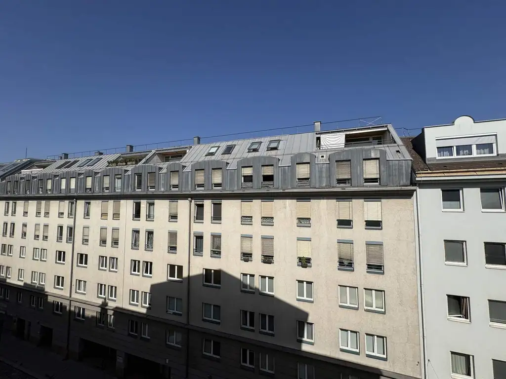 Gut aufgeteilte 3 Zimmer Wohnung mit neuer Küche -
Nähe Klinik Landstraße