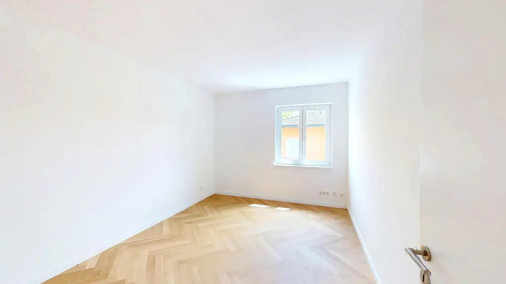 ETWAS GANZ BESONDERES Neuwertige Villa in Grün und Ruhelage nähe Alte Donau mit gepflegtem Garten in privilegierter Lage Wien 1210