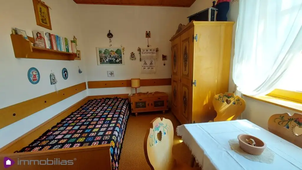 Extravagantes Familienidyll auf großzügigem Grundstück