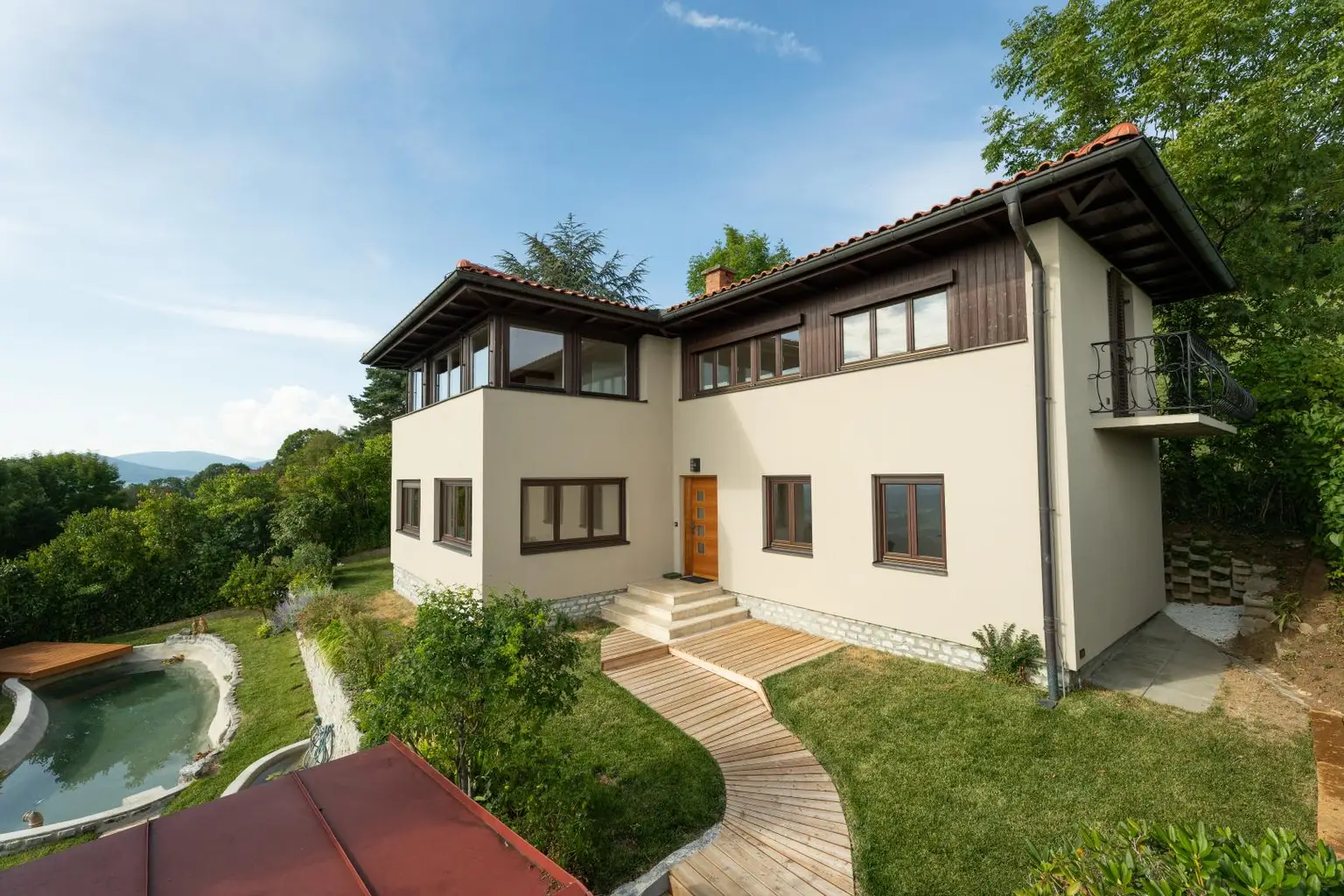 Einfamilienhaus am Kulm - "Ihr Rückzugsort mit unverbaubarem Fernblick."