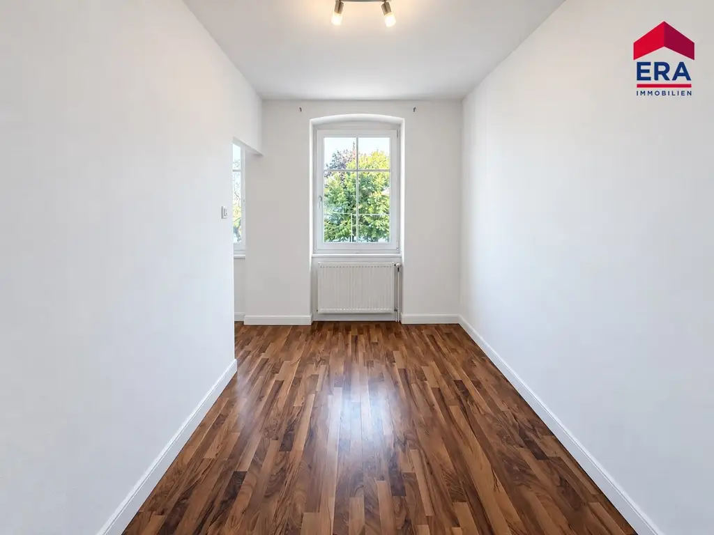 Lichtdurchflutete Altbauwohnung mit Charme – 4 Zimmer in 2193 Wilfersdorf