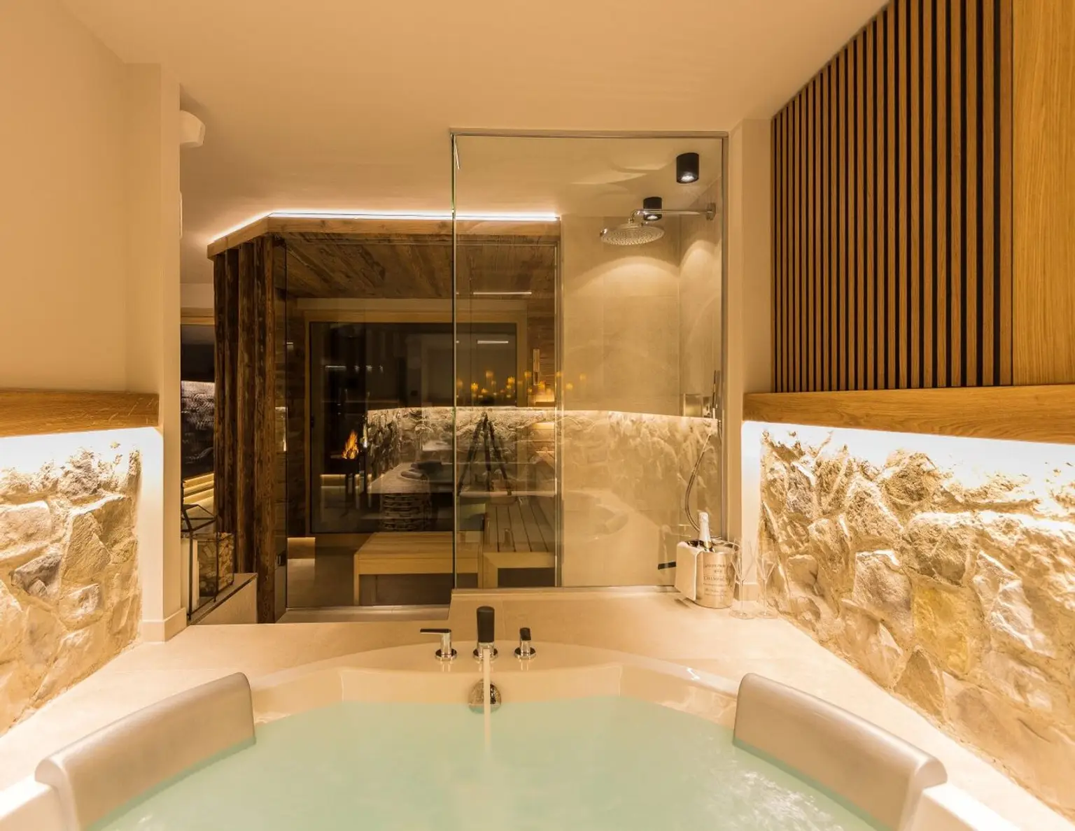 100% Privatsphäre | Luxus-Chalet in Alleinlage | Infinity Pool | High-End Wellness Oase | St. Nikolai im Sausal bei Kitzeck
