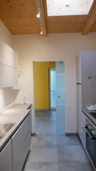 Sonnige ruhige 2-Zimmer Innenhof-Wohnung (Top 19)