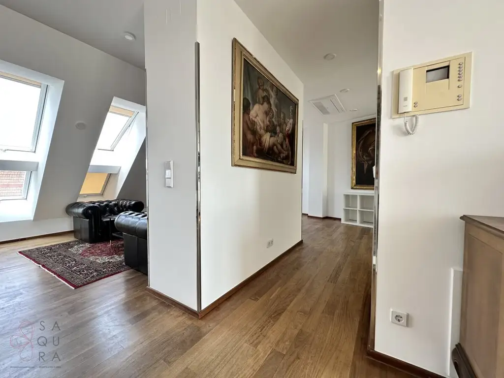 PANORAMA-DACHTERRASSE - EXKLUSIVE DACHGESCHOSSWOHNUNG AUF ZWEI EBENEN