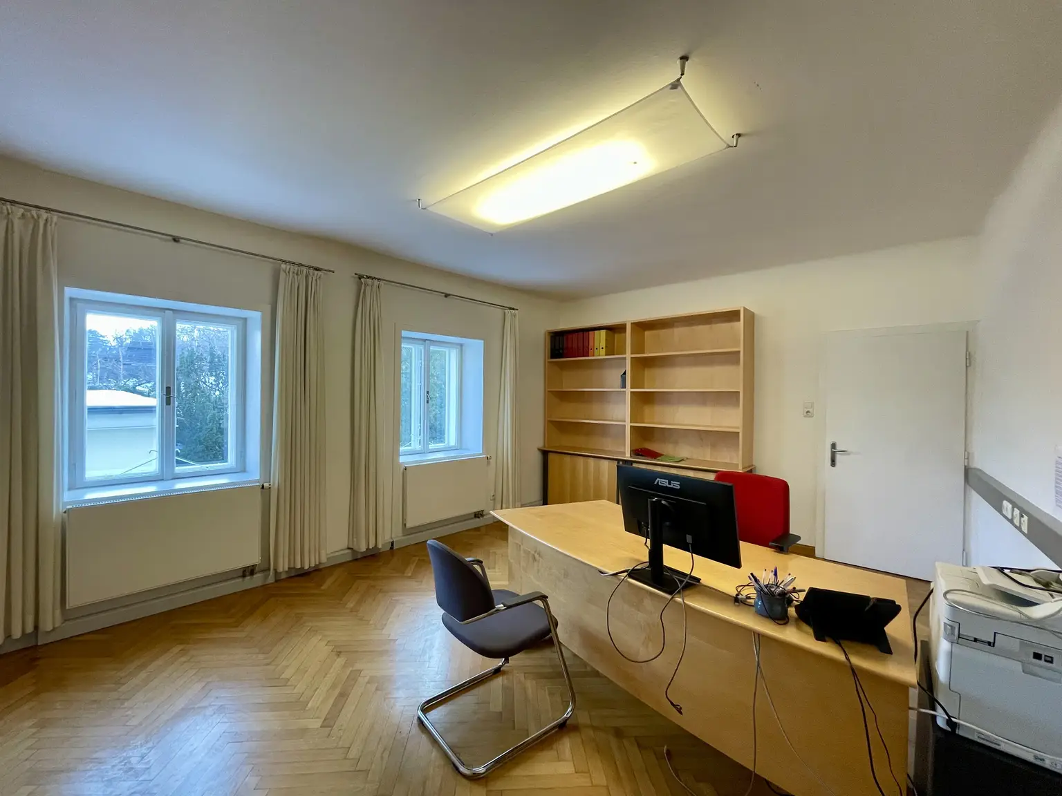 5. Bürozimmer (hofseitig)
