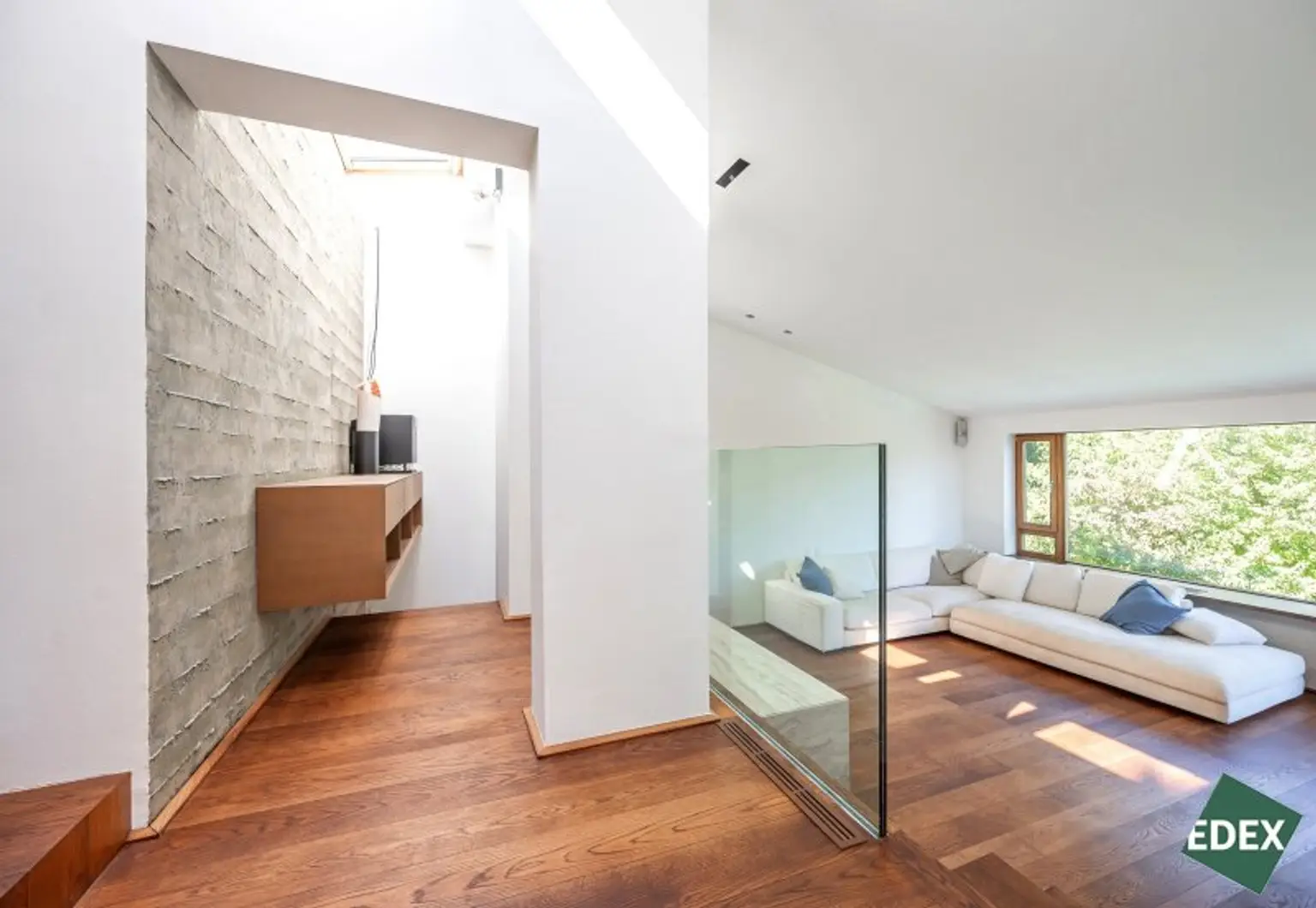 Ankommen, Aufatmen, Genießen - Villa mit Garten, Pool und Dachterrasse an den Weinbergen am Mauerer Berg
