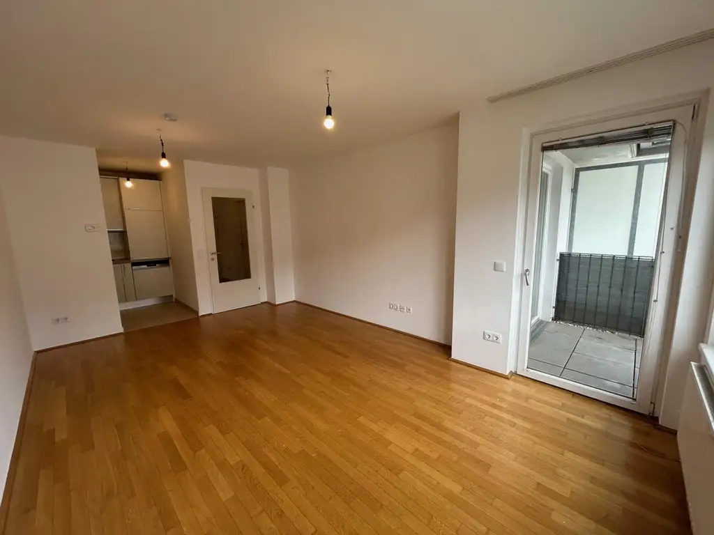 Moderne 2-Zimmer-Wohnung mit Balkon im 15. Bezirk!