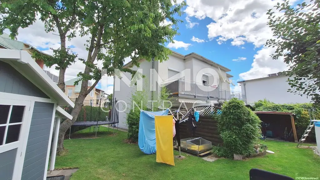 Doppelhaushälfte mit Eigengarten  am Ende einer Sackgasse in Ennsdorf, unterkellert mit Wärmepumpe, Solar und Wohnraumlüftung