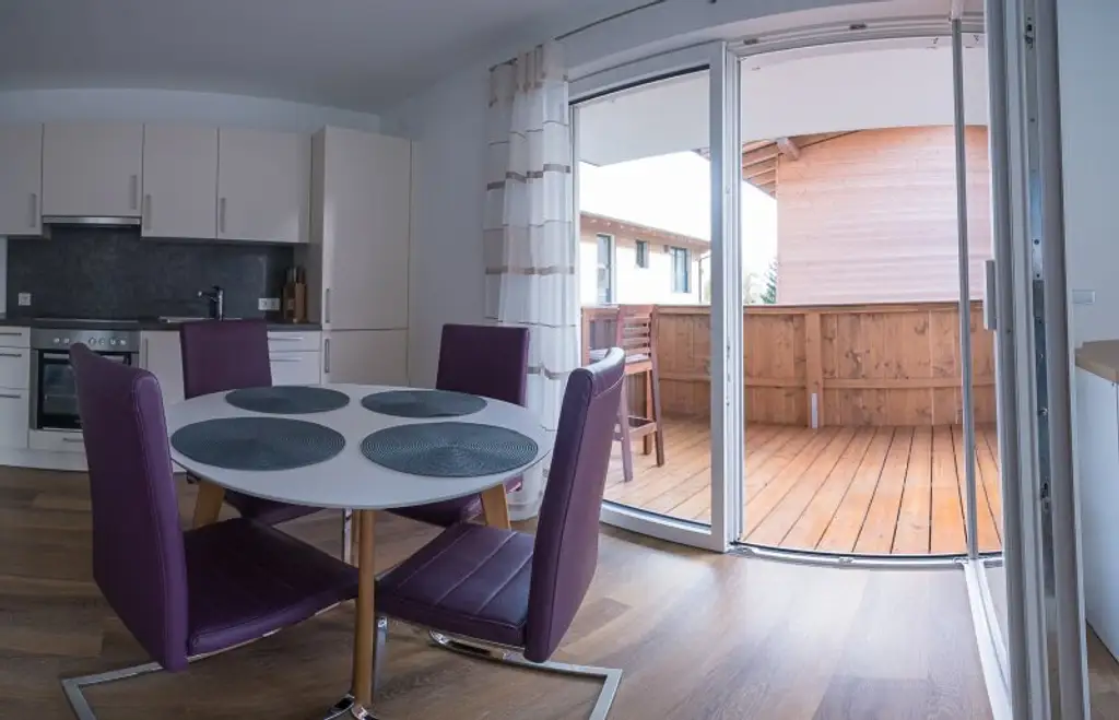 EBEN AM ACHENSEE -  Moderne, komplett möblierte  3 Zi.-Wohnung mit Balkon zum Verkauf