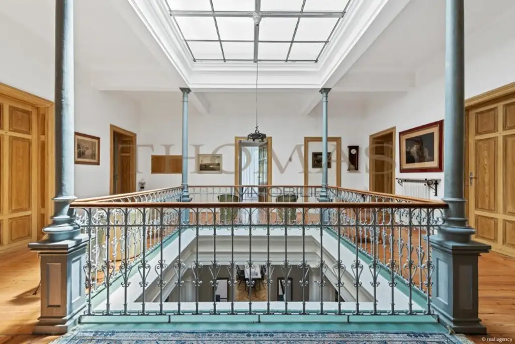 Kurparkjuwel "Villa Clar" - Boutiquehotel, Restaurant & 3 Geschäftsflächen