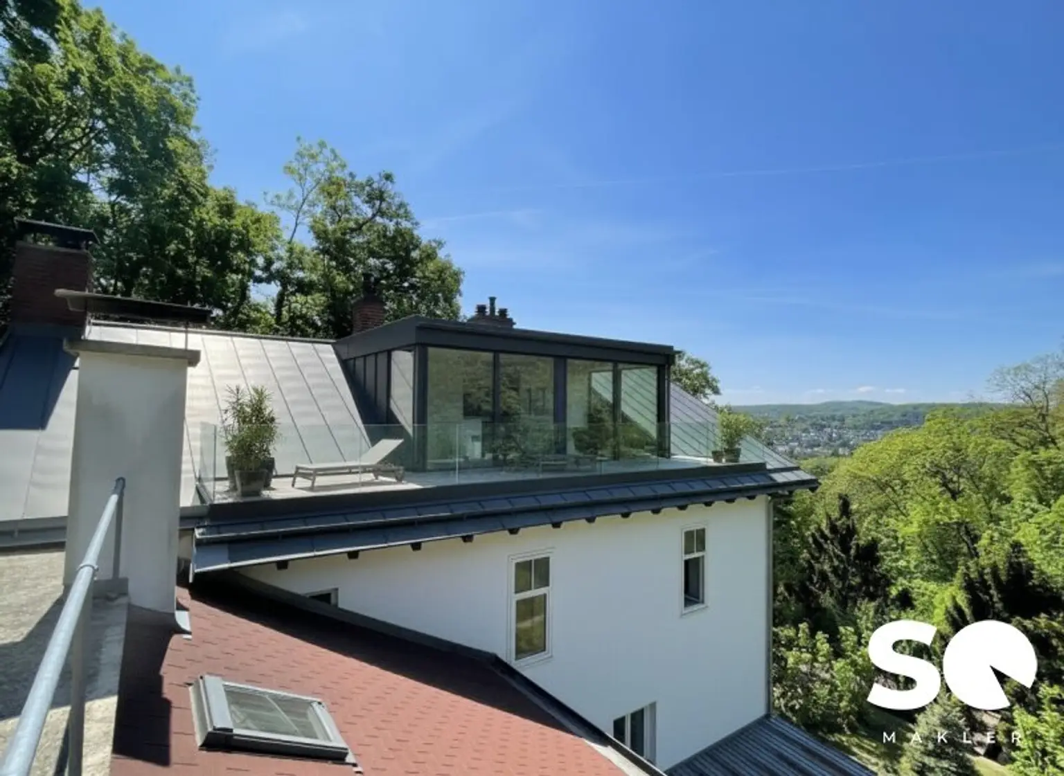 #SQ - ALTBAU VILLA IN ABSOLUTER EINZIGARTIGER RUHELAGE