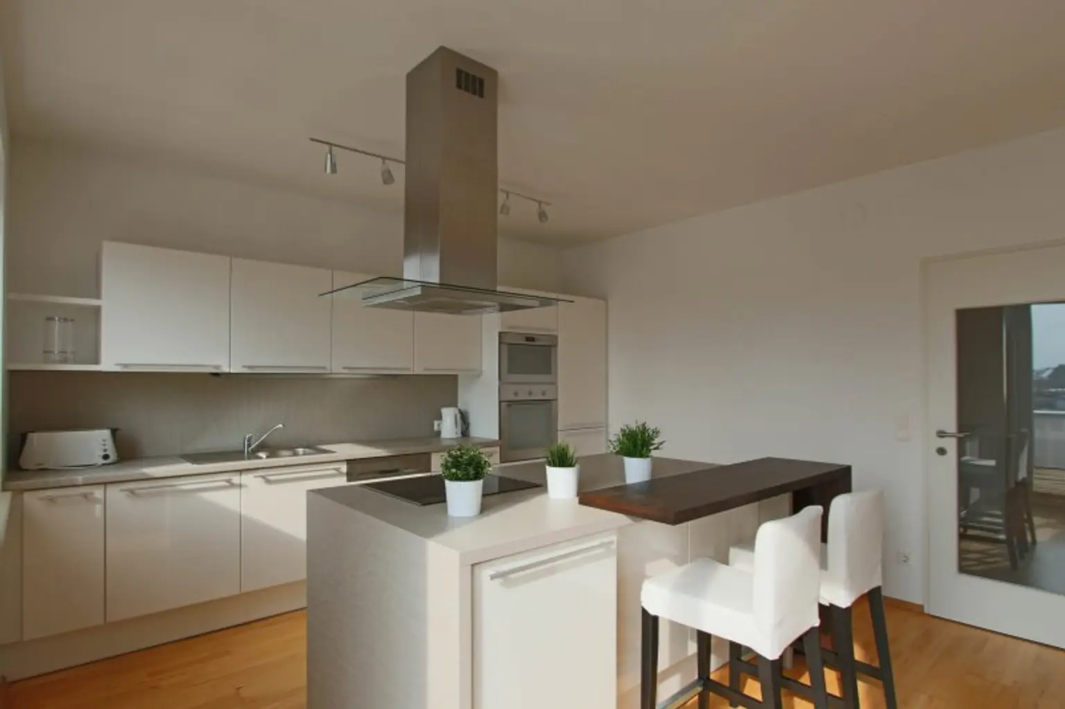 Wohnbereich mit offener Küche