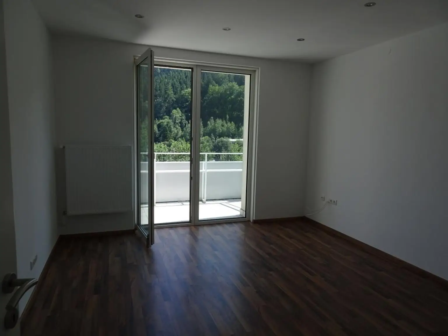 Sonnige 2,5-Zimmer-Wohnung mit Balkon und Mieter!