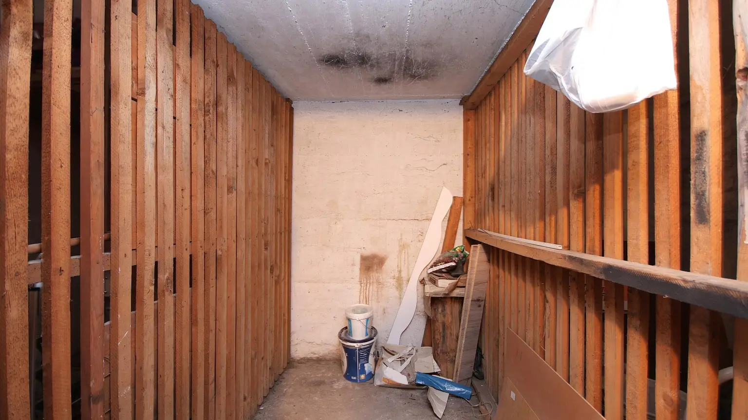 Großzügiges Kellerabteil