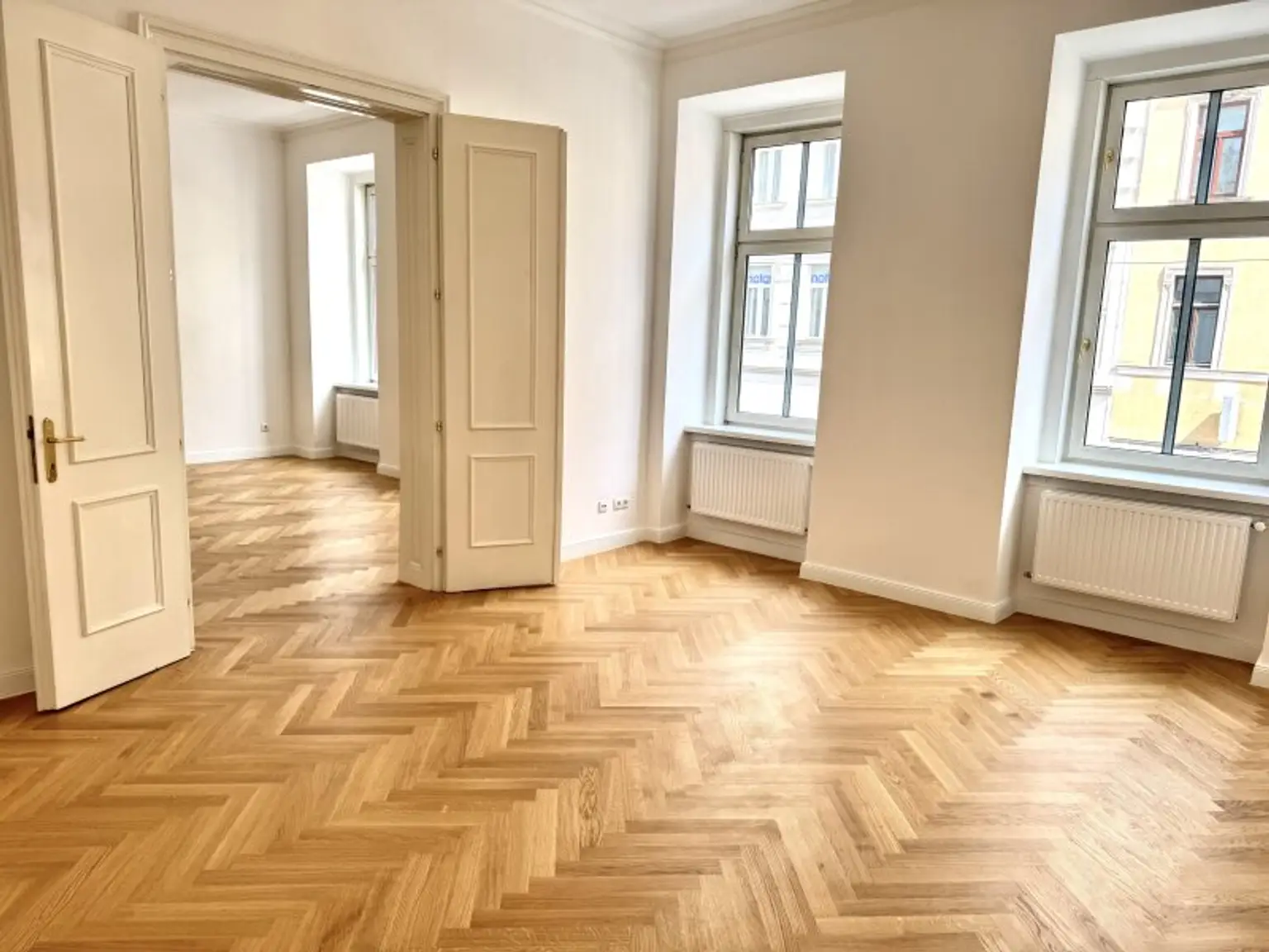 Erstbezug nach Sanierung – stilvolle 3-Zimmer-Altbauwohnung im 5. Bezirk