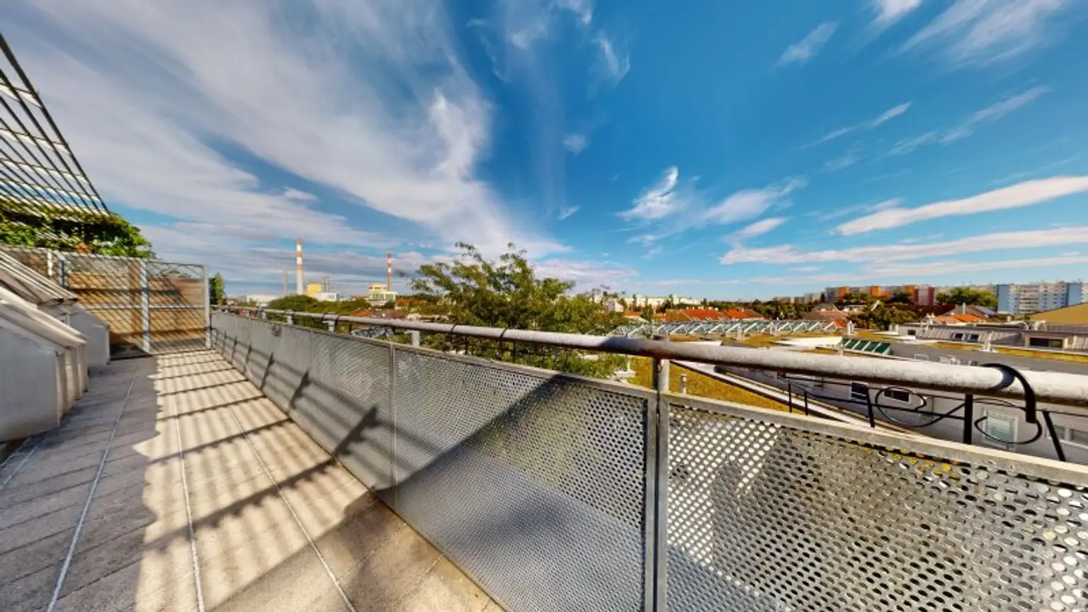 Terrasse mit Fernblick | zentral begehbar | Garage | Top-Anbindung