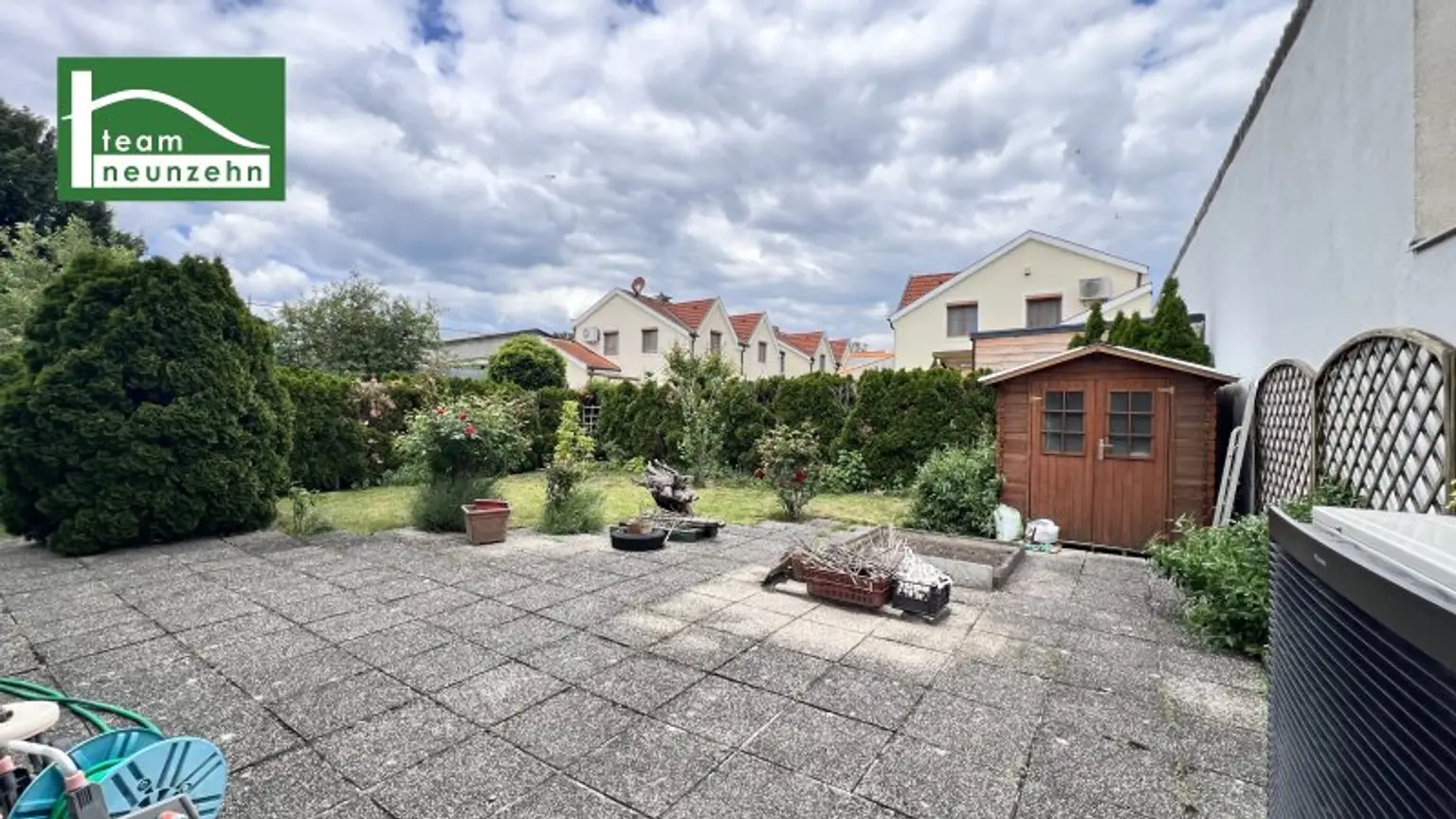 Großzügiges Reihenhaus auf 245m² Eigengrund - 173m² Wnfl., 5x Zimmer & zusätzlichem Keller von 63m².