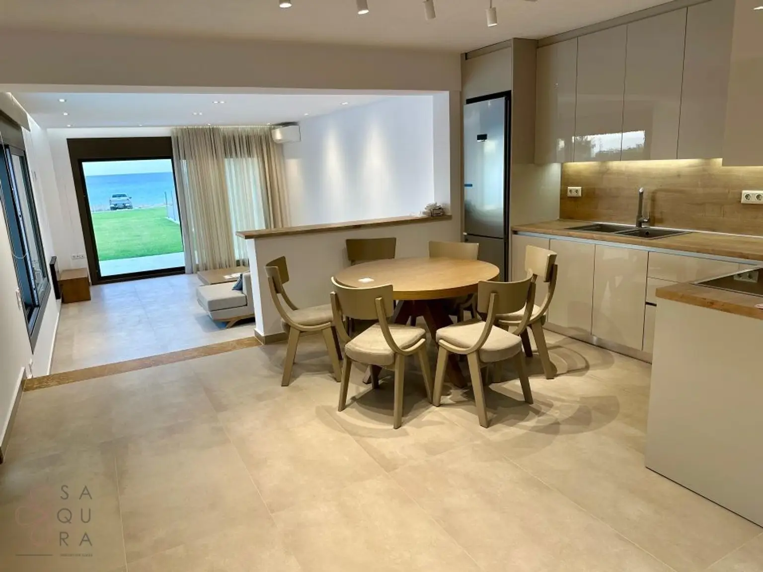 Erste Villa am Ufer – Ihr privates Paradies in Posidi