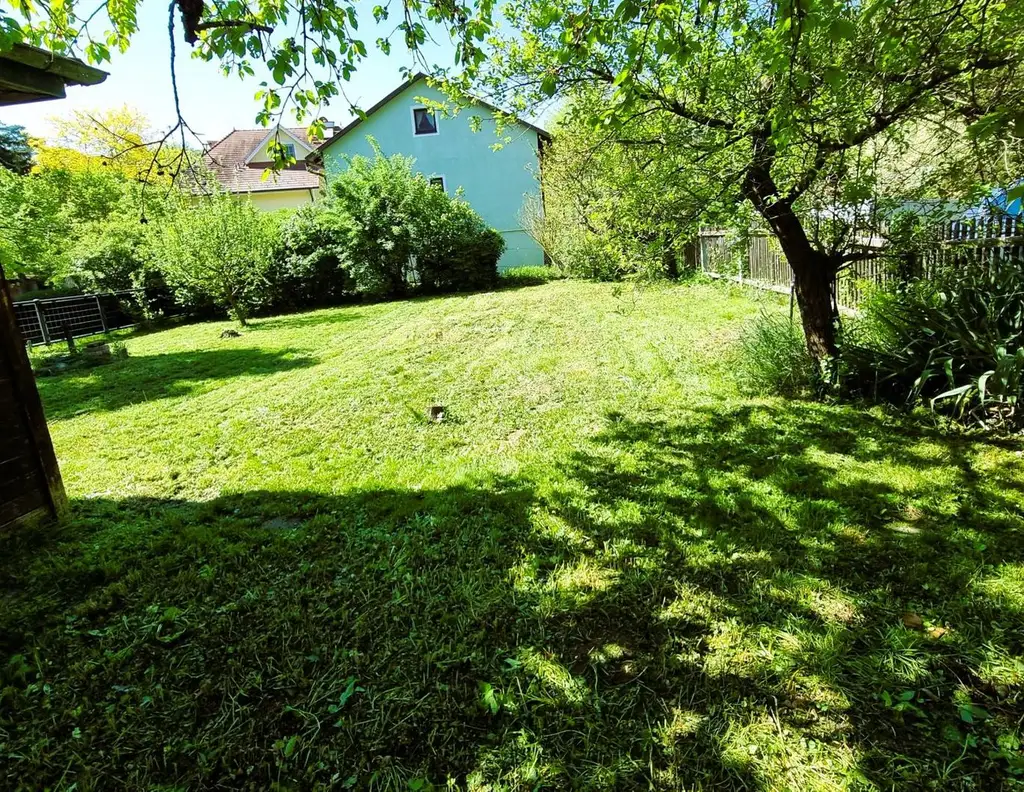 Seltenes Grundstück - Rarität in Mödling!