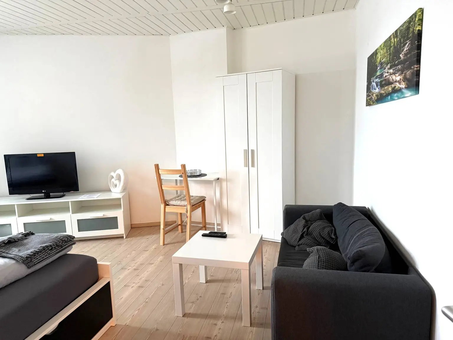 Vorderhaus_Zimmer2_Rbnb