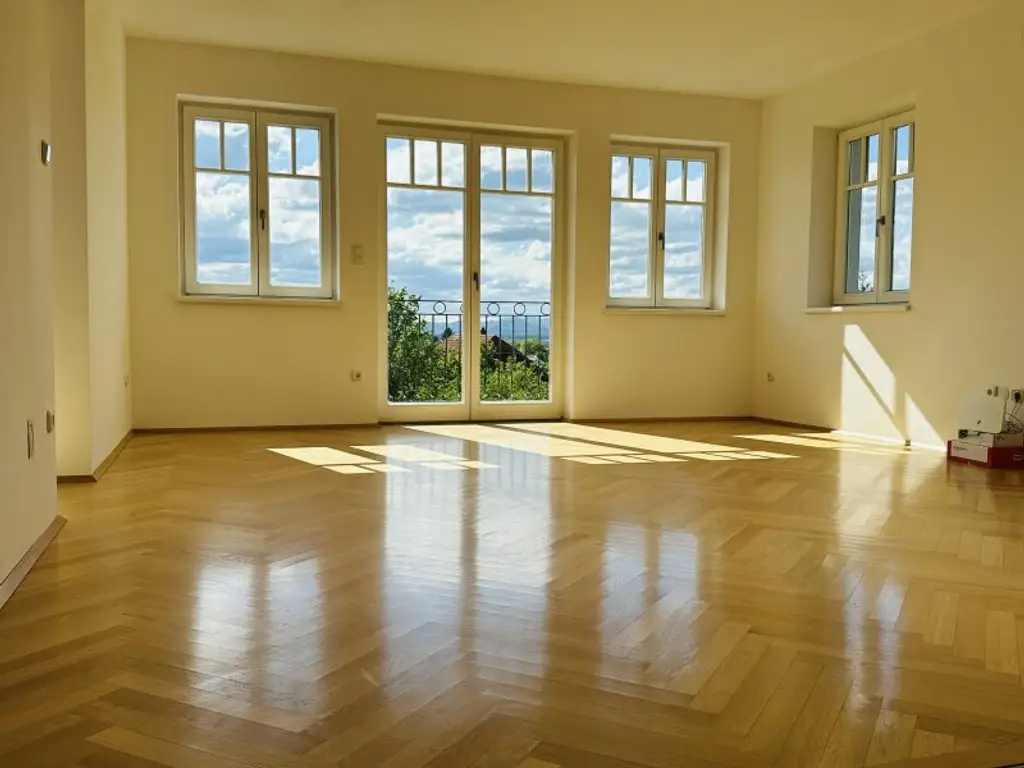 Traumhaus in Grünruhelage 30 Minuten zur Wiener Stadtgrenze- Einmaliger Fernblick - Finanzierung ab monatlich € 2.070.- möglich
