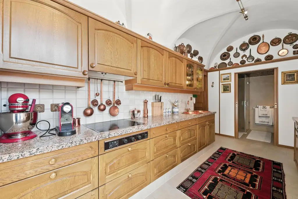 EINZIGARTIGE STILALTBAU-RESIDENZ IM HERZEN DER KREMSER ALTSTADT!