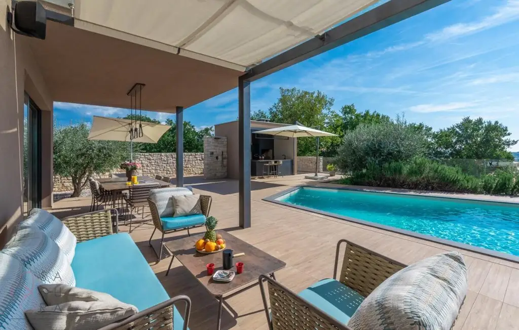 Modern Villa Umag – Mediterraner Luxus mit Investitionswert