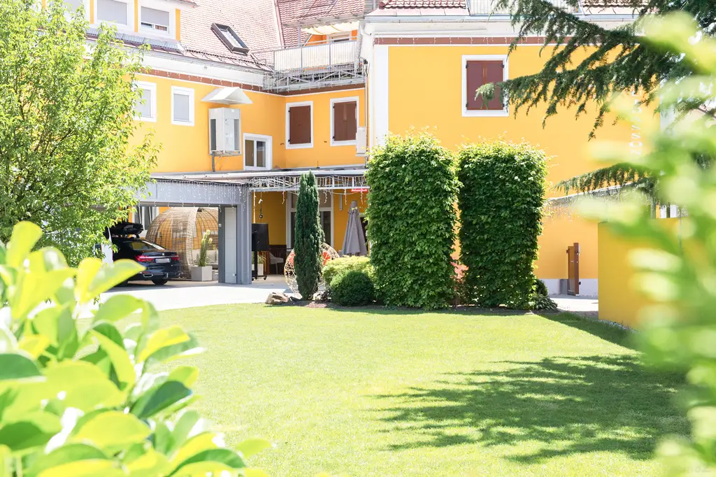 Einmaliges Renditeobjekt in Bestlage – Traditionsreiches Hotelanwesen im perfekten Zustand