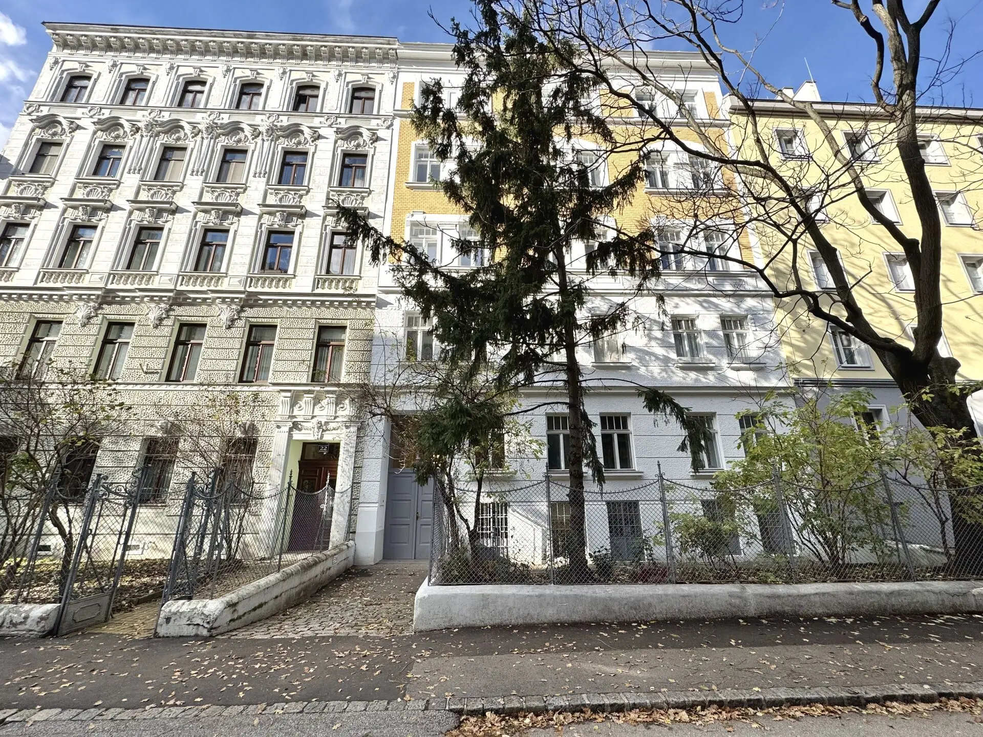 20251118_111155038_iOS