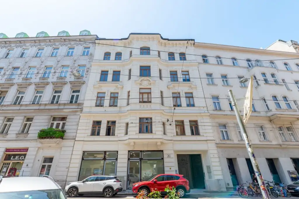 3-Zimmer-Maisonette mit Dachterrasse nahe Rochusmarkt zu vermieten!