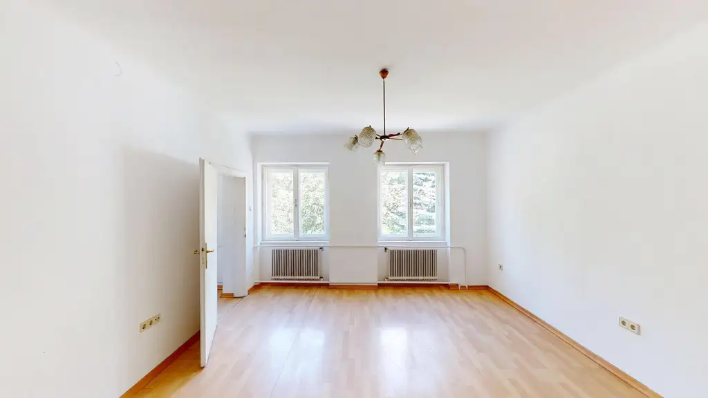 RARITÄT IN GABLITZ - GRUNDSTÜCK MIT ALTBESTAND IN BESTLAGE