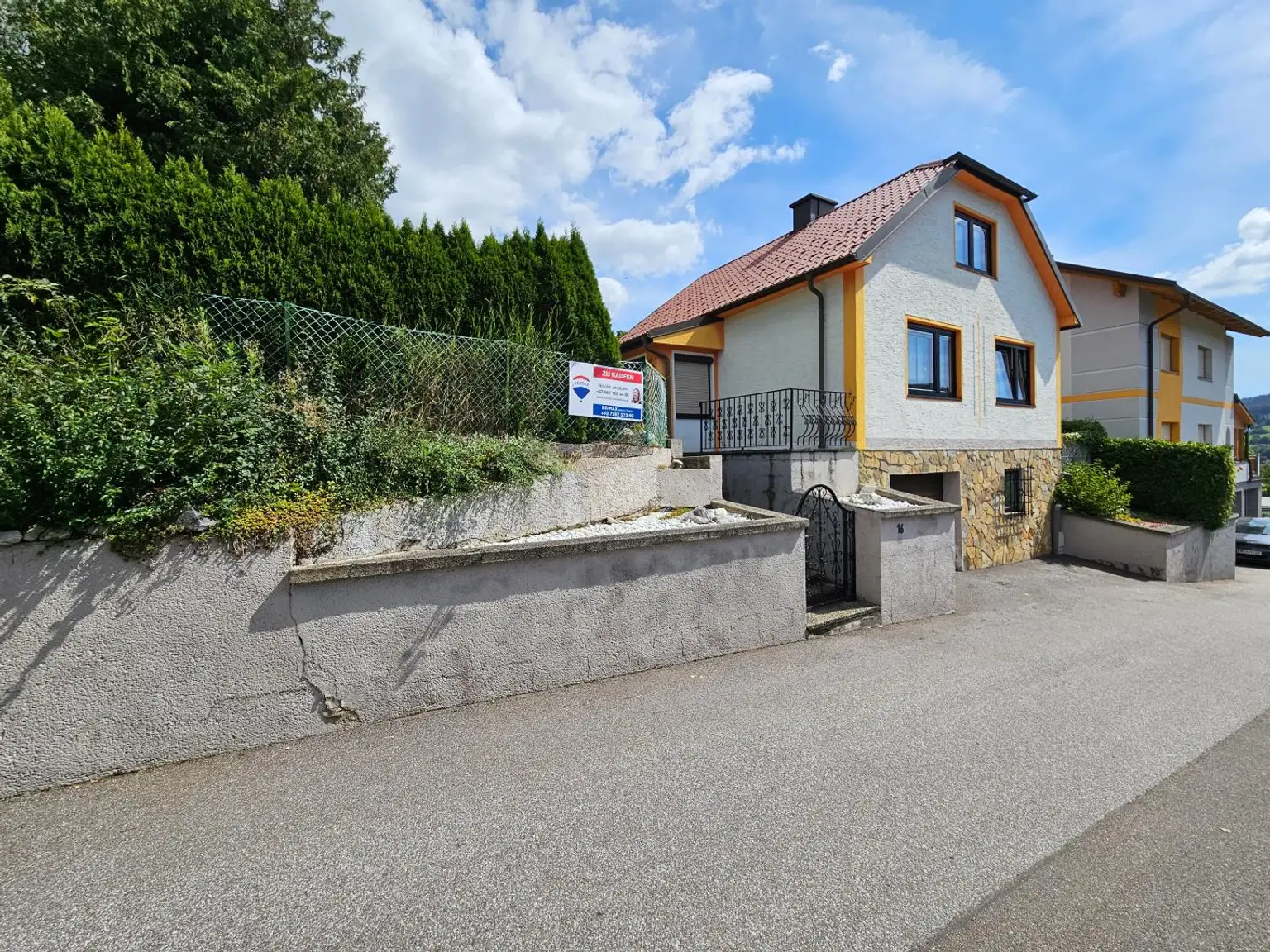 Einfamilienhaus mit idyllischem Weitblick ins Grüne