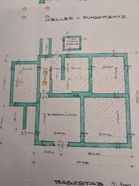 Zistersdorf/ A5 -Nähe: Wohnhaus mit Garten und Garage in absoluter Ruhelage