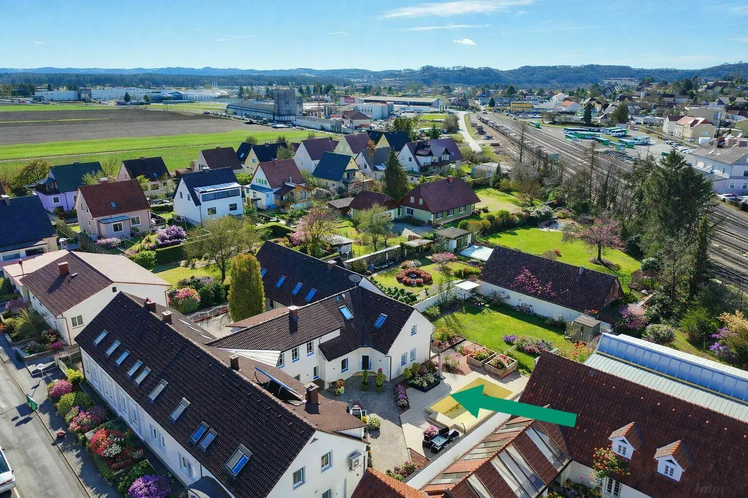 Drohnenansicht - KI unterstützt