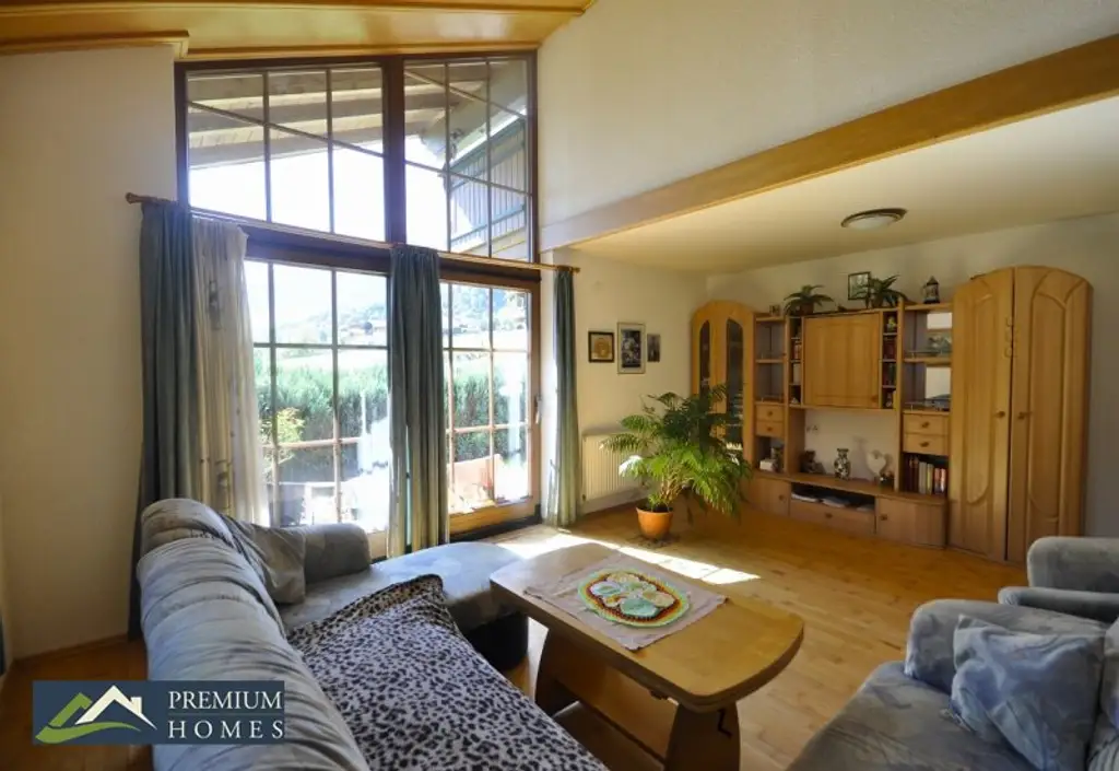 FÜGENBERG - Es erwartet Sie eine Doppelhaushälfte in Aussichtslage - 5 Zimmer, Garten & 2 Balkone!