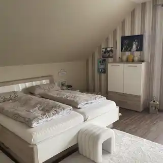 Schlafzimmer OG
