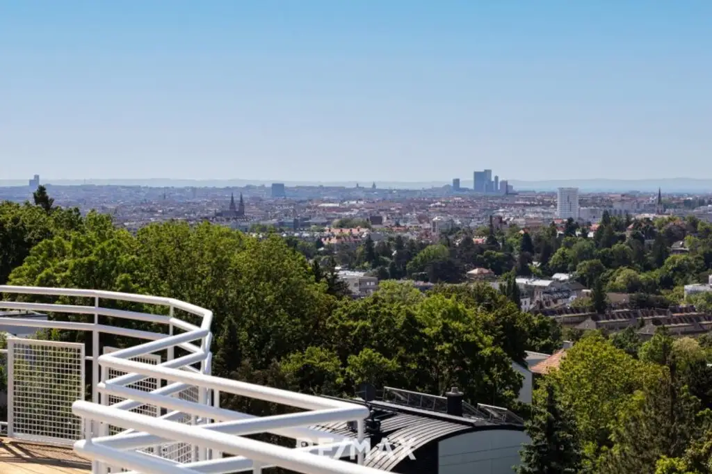 SCHAFBERG | PENTHOUSE | TERRASSEN UND DACHGARTEN | POOL | FERNBLICK