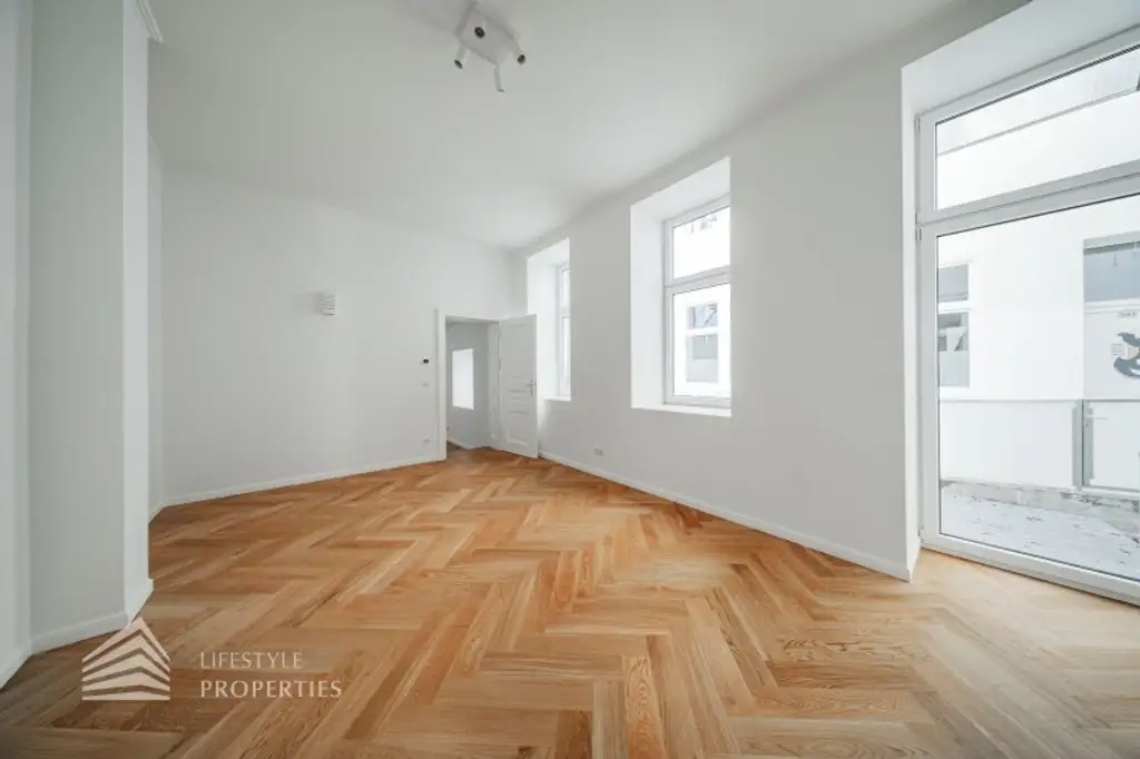 Erstbezug! Schöne 2-Zimmer Wohnung mit Terrasse, Nähe Burggasse