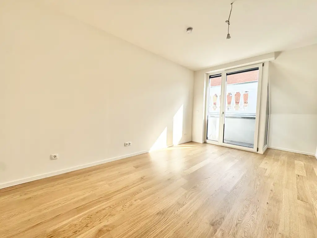 ÜBER DEN DÄCHERN WÄHRINGS | TOPLAGE NÄHE KUTSCHKERMARKT | EXKLUSIVE DACHGESCHOSSWOHNUNG MIT KLIMAANLAGE | TERRASSE | ERSTBEZUG