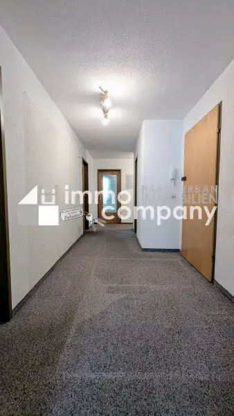 Großzügige 4-Zimmer-Wohnung mit Loggia in zentraler Lage – inkl. Küche und Gemeinschaftsgarten!